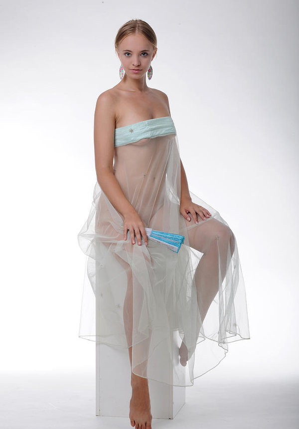 Анастасия, 20 лет, 5 размер груди